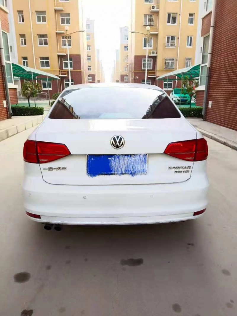 保定17年大众速腾2