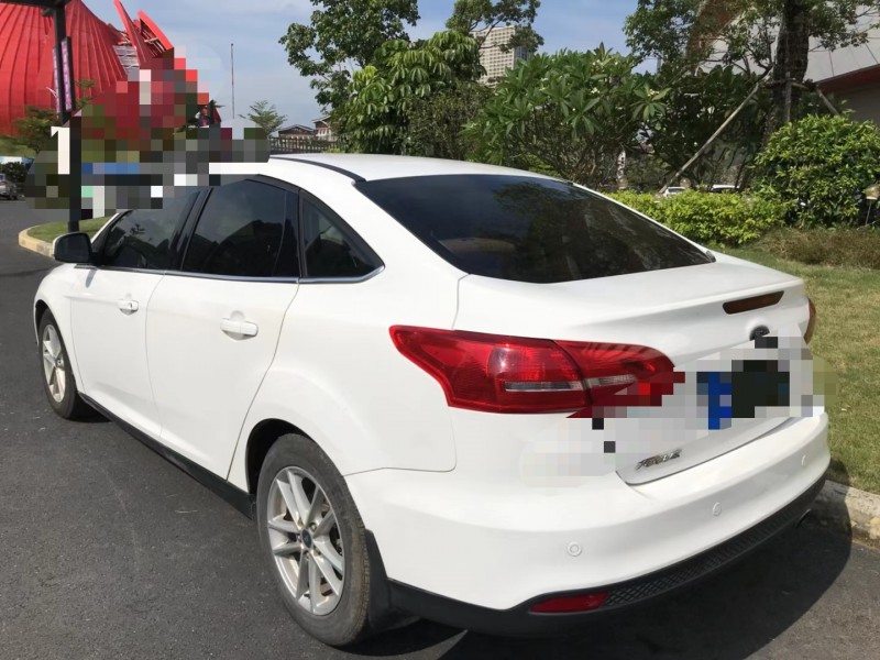 广州16年福特福克斯8