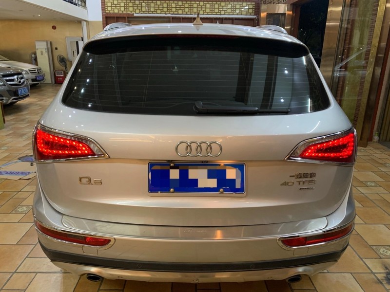 广州11年奥迪Q59