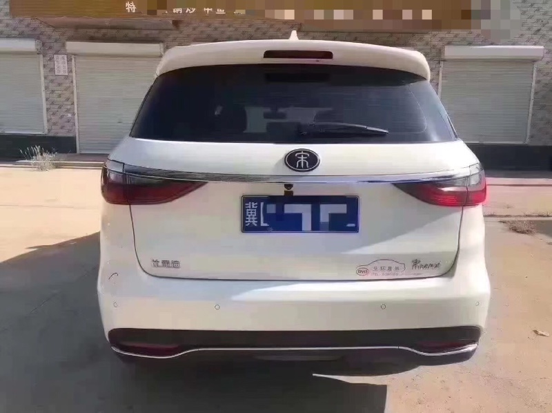 保定18年比亚迪宋1