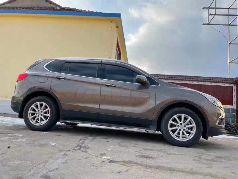 济宁16年别克昂科威3