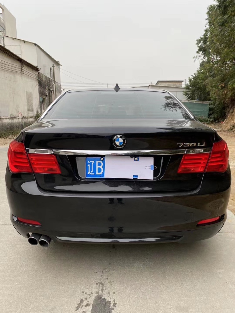 江门11年宝马7系7