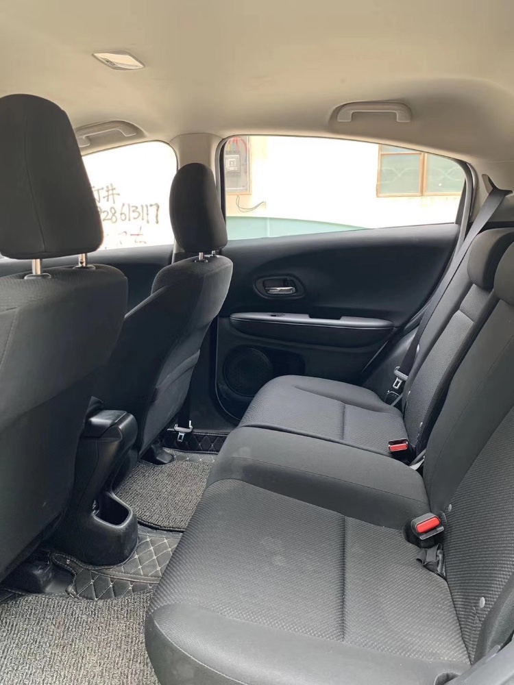 江门17年本田缤智5