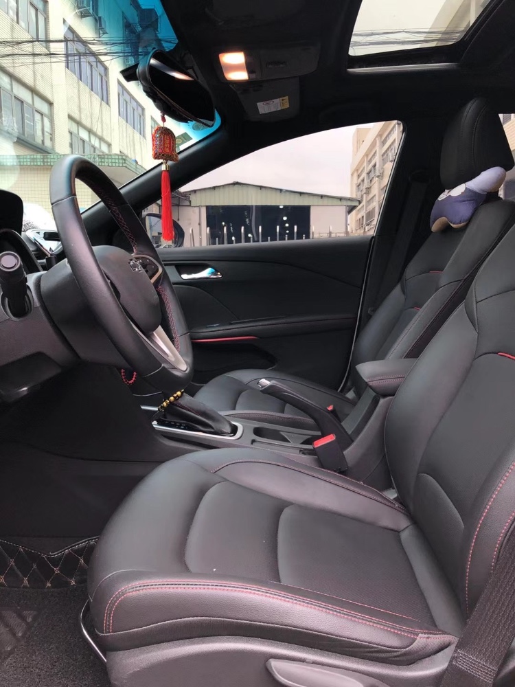 中山20年雪佛兰科鲁泽9