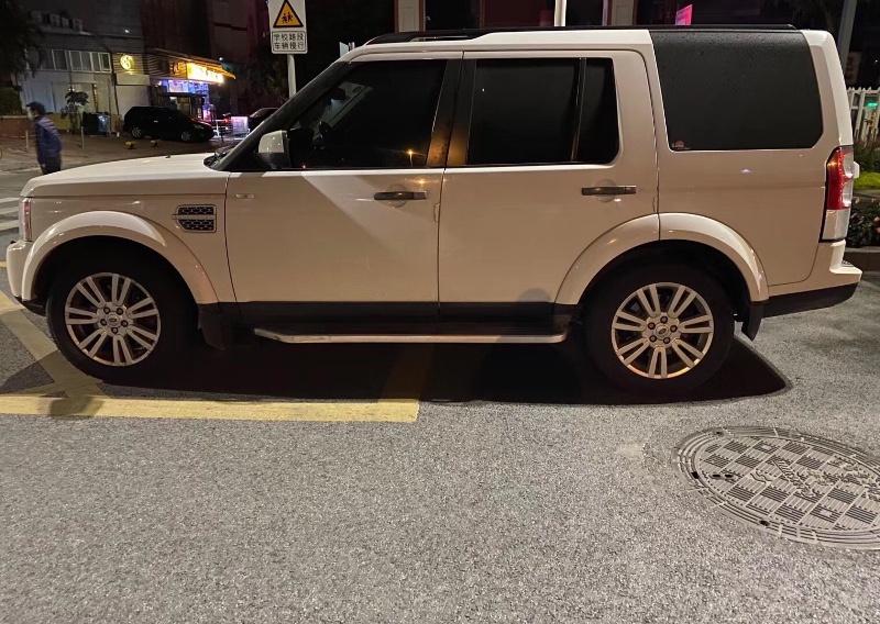 中山12年路虎发现43