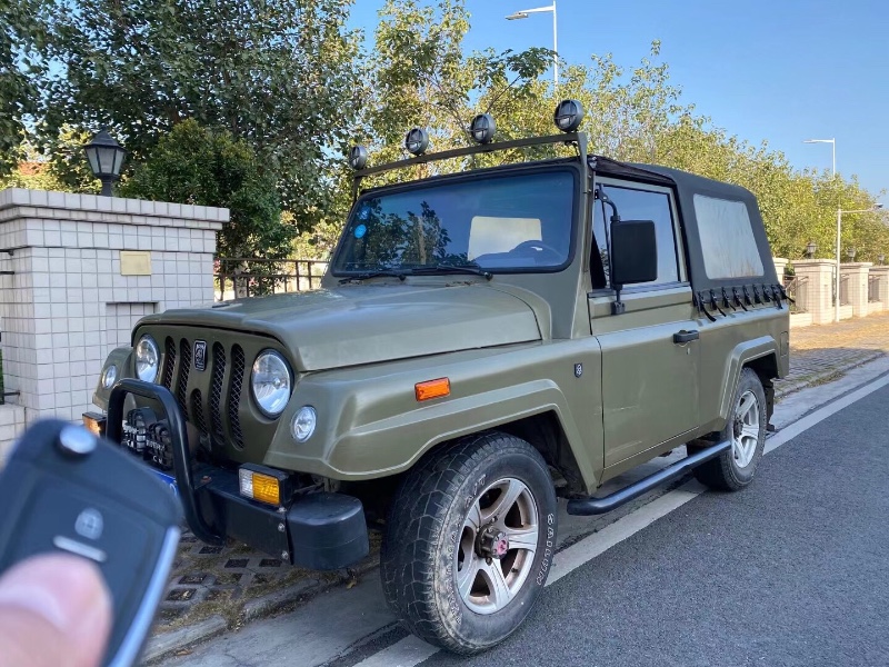 中山16年北汽制造战旗2