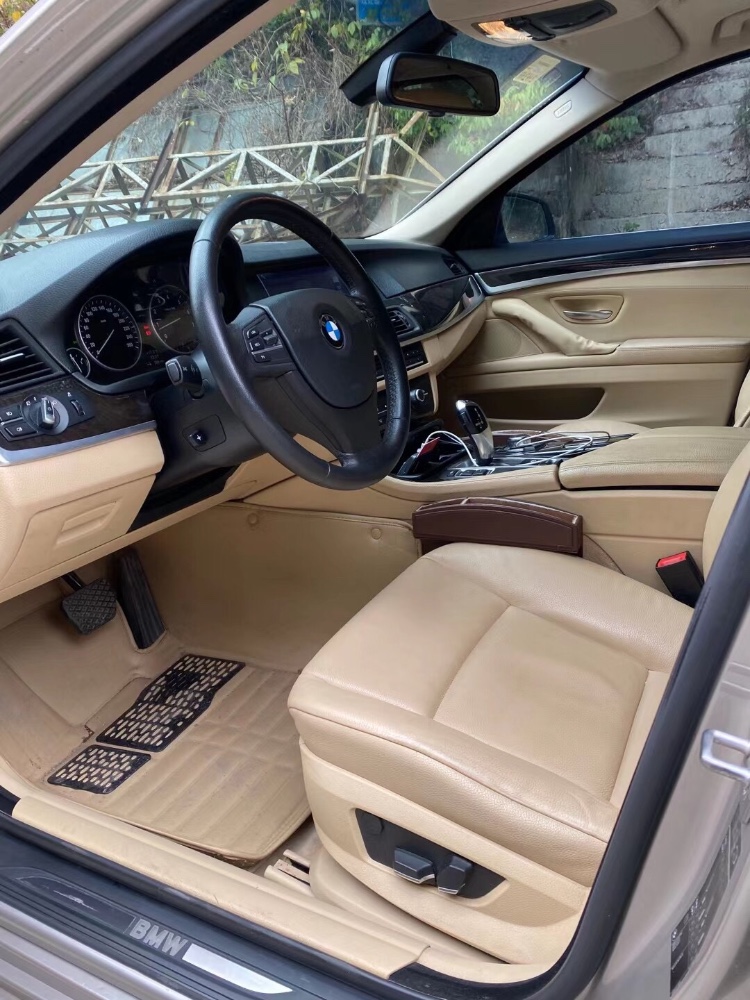 中山13年宝马5系6