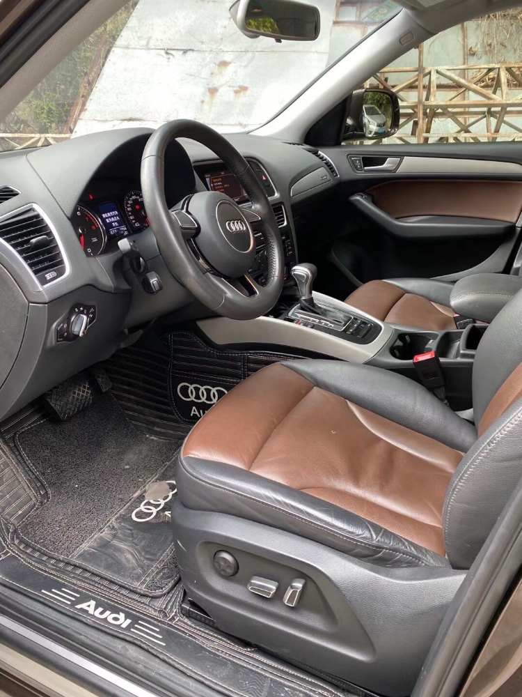 中山17年奥迪Q52