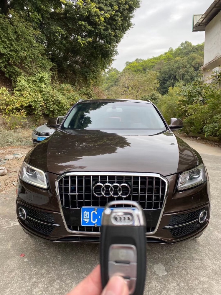 中山17年奥迪Q57