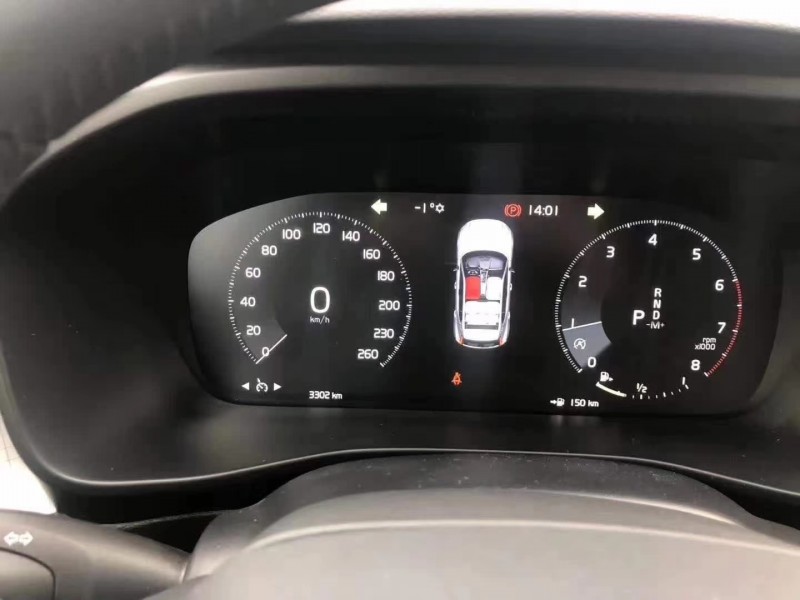 邵阳20年沃尔沃XC402