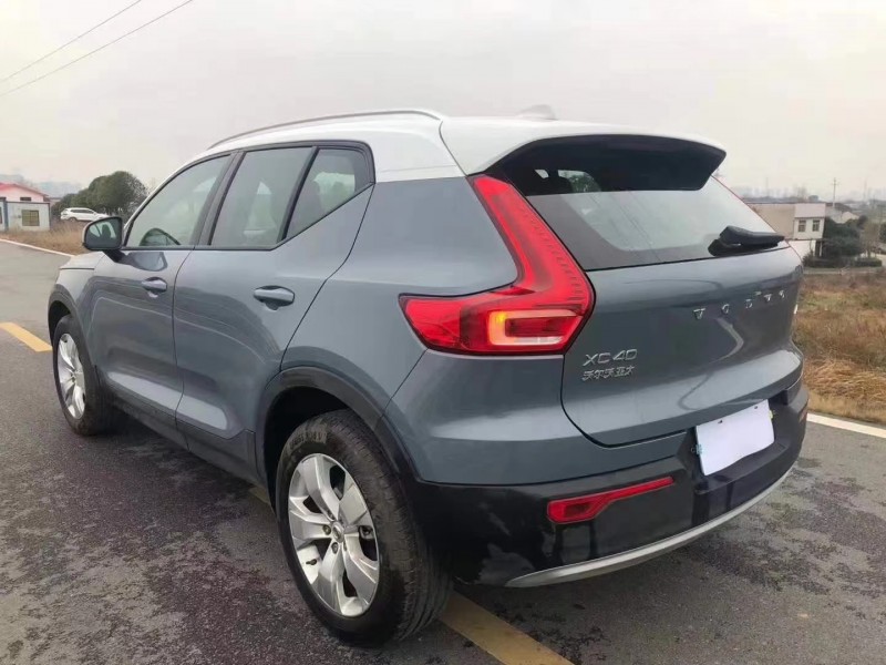 邵阳20年沃尔沃XC403