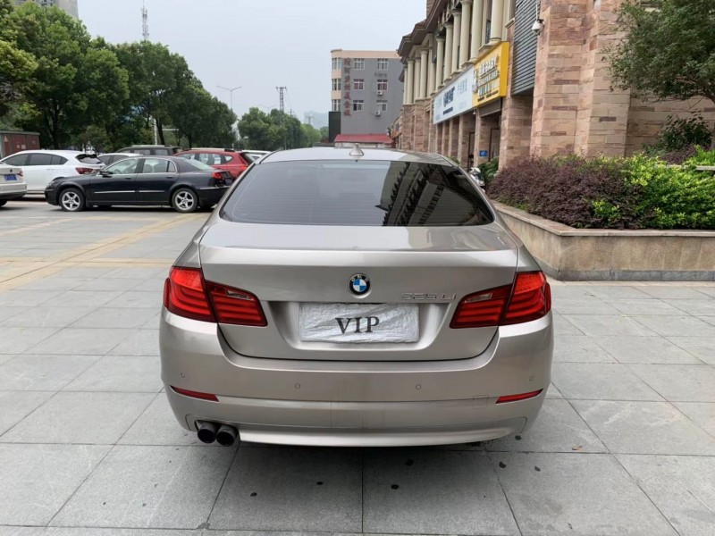 北京13年宝马5系6