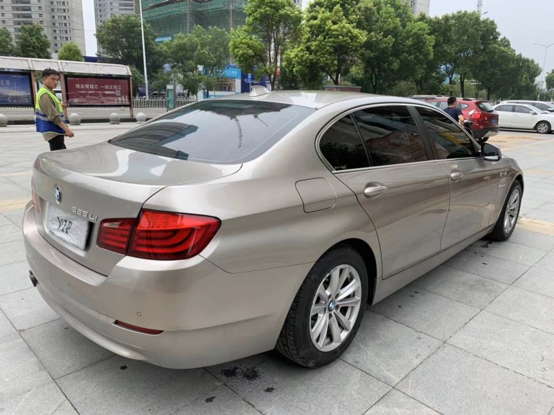 北京13年宝马5系5