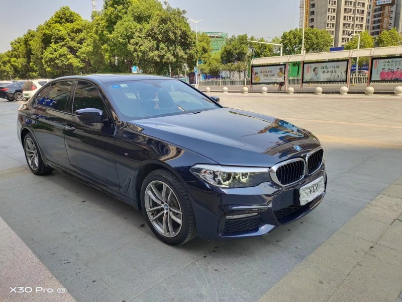 北京18年宝马5系8