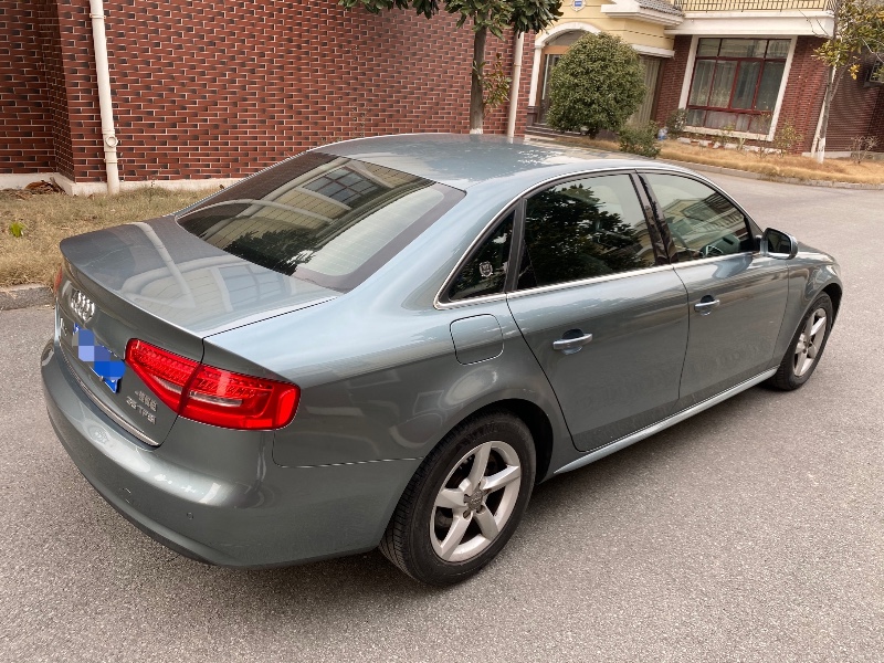 泰州13年奥迪A4L4