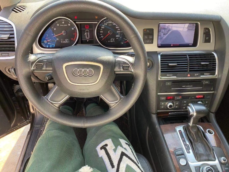 济南12年奥迪Q73