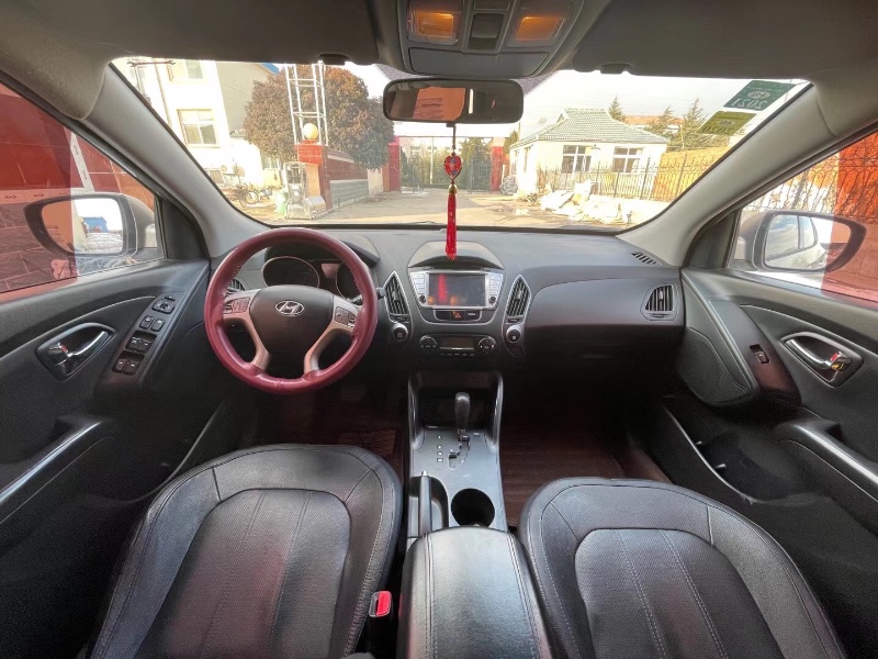 济南12年现代ix354