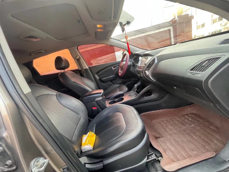 济南12年现代ix352