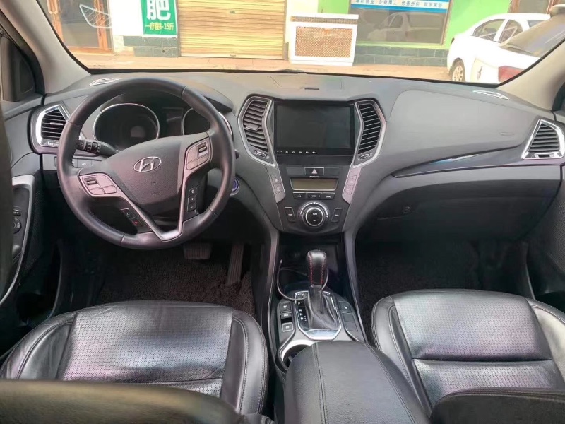 郑州13年现代新胜达2