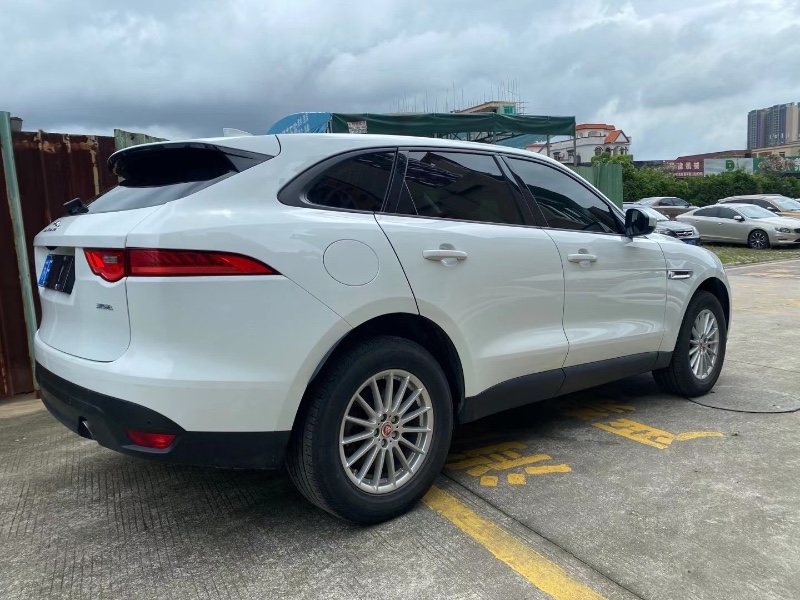 中山17年捷豹F-PACE6
