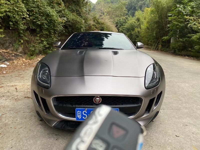 中山15年捷豹F-Type1