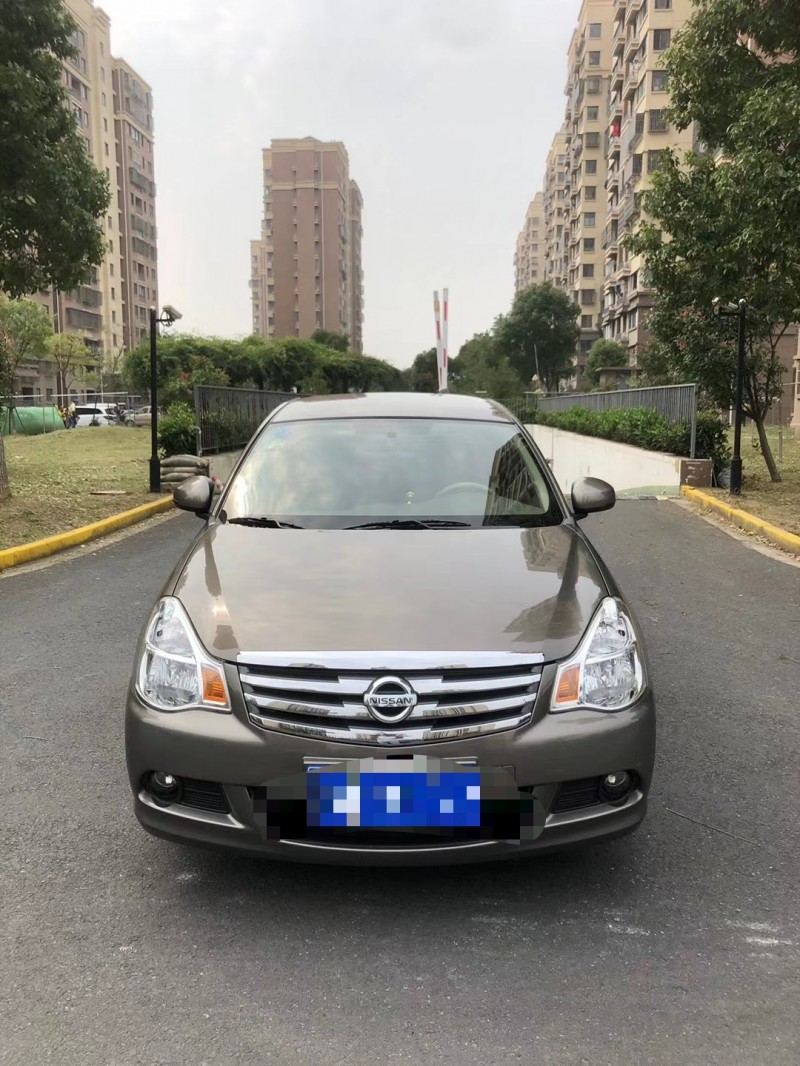 上海18年日產軒逸1