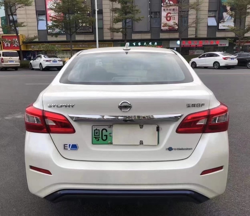 广州20年日产轩逸9