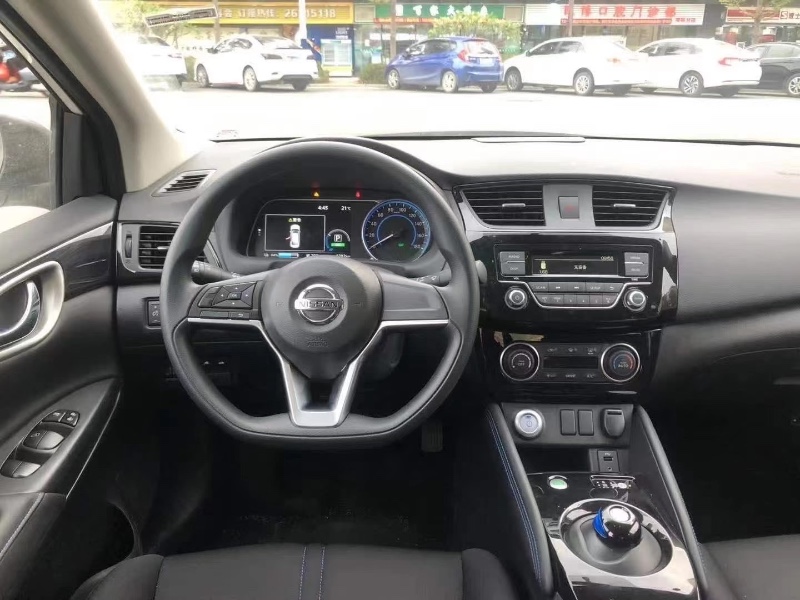 广州20年日产轩逸6