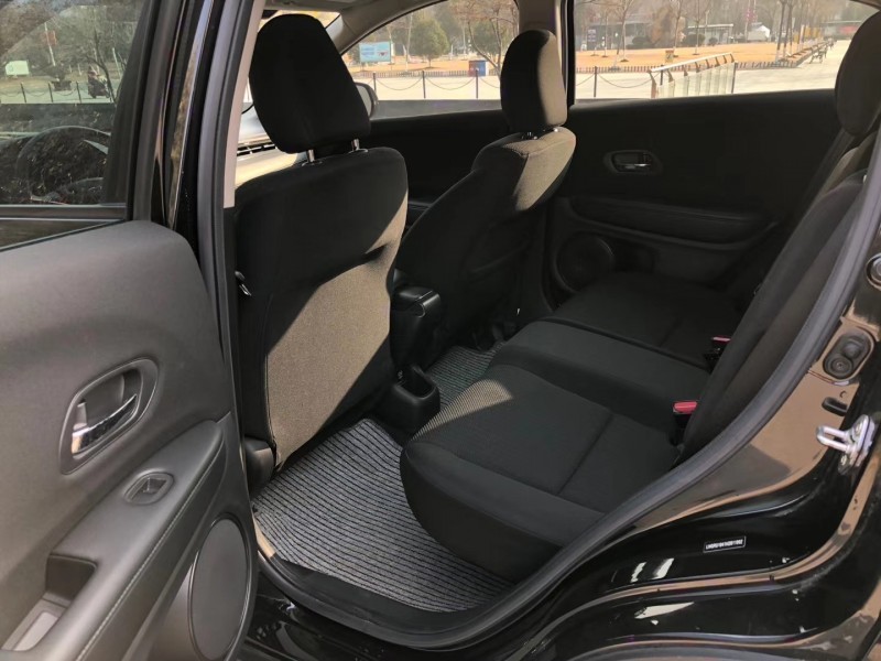 徐州17年本田缤智8