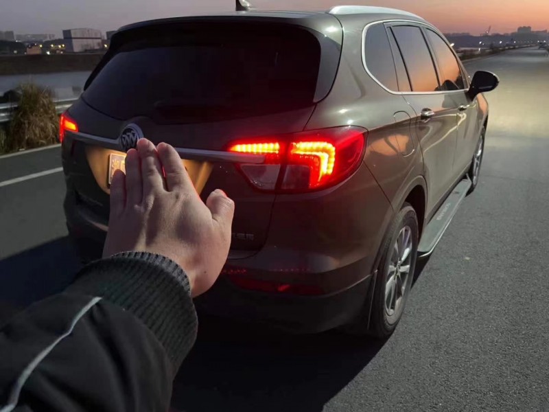 邵阳18年别克昂科威2