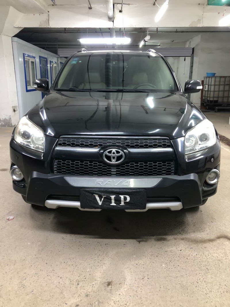 沈陽12年豐田RAV41