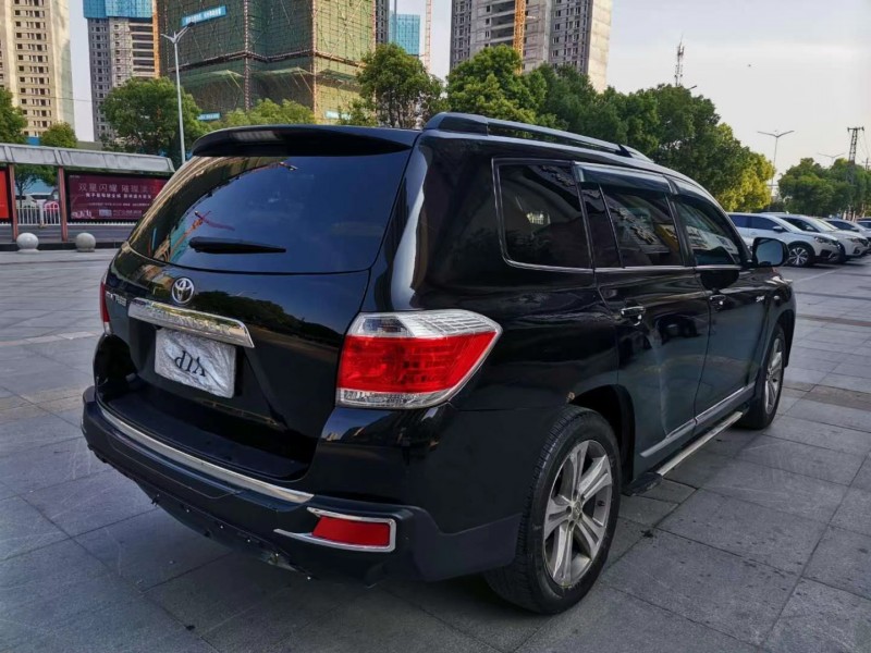 北京13年丰田汉兰达5