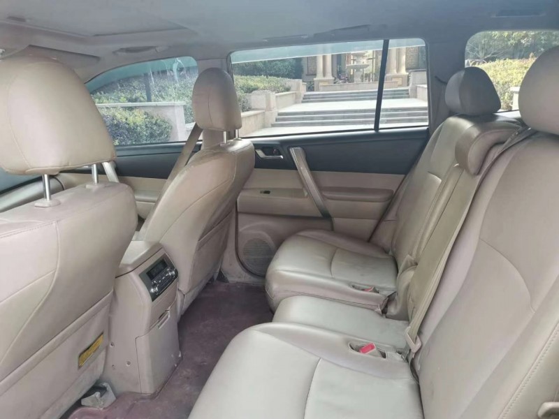 北京13年丰田汉兰达3