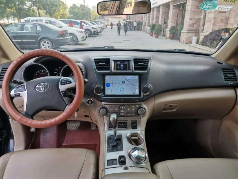 北京13年丰田汉兰达2