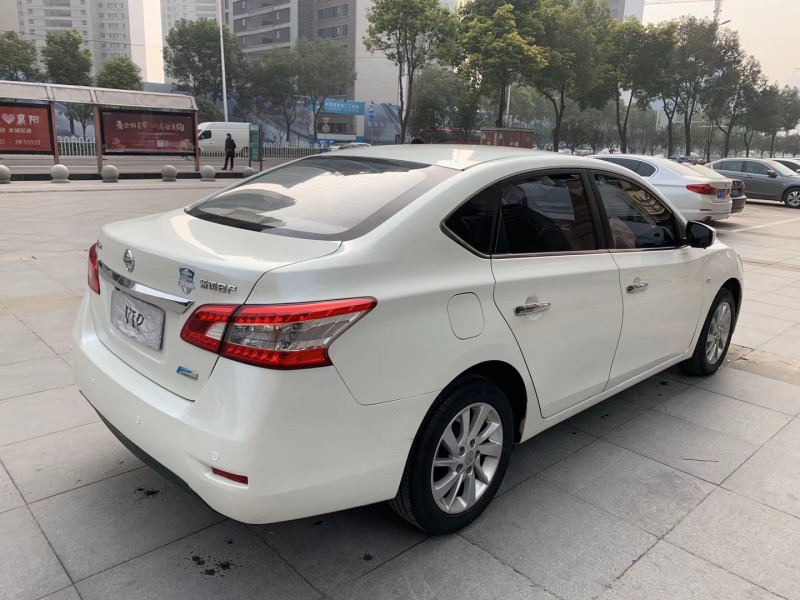 北京14年日产轩逸5