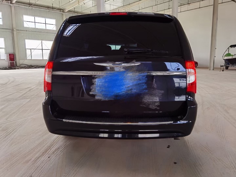 保定16年克莱斯勒大捷龙9