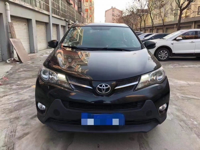 青岛14年丰田RAV4荣放7