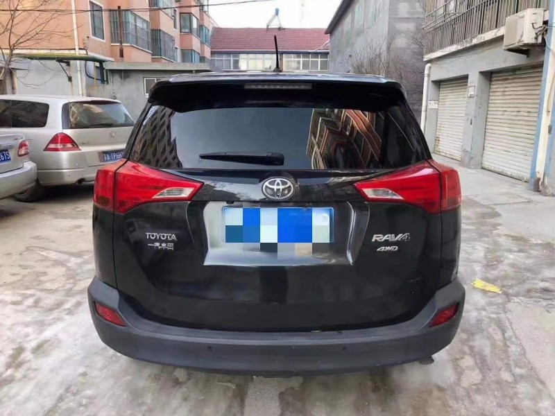 青岛14年丰田RAV4荣放4