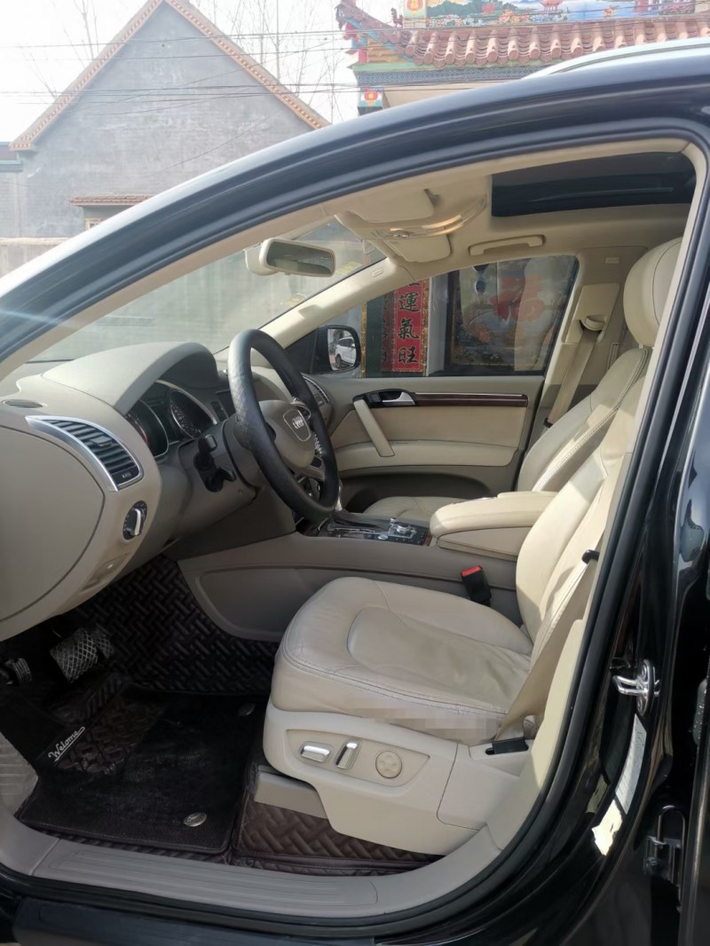 北京14年奥迪Q74