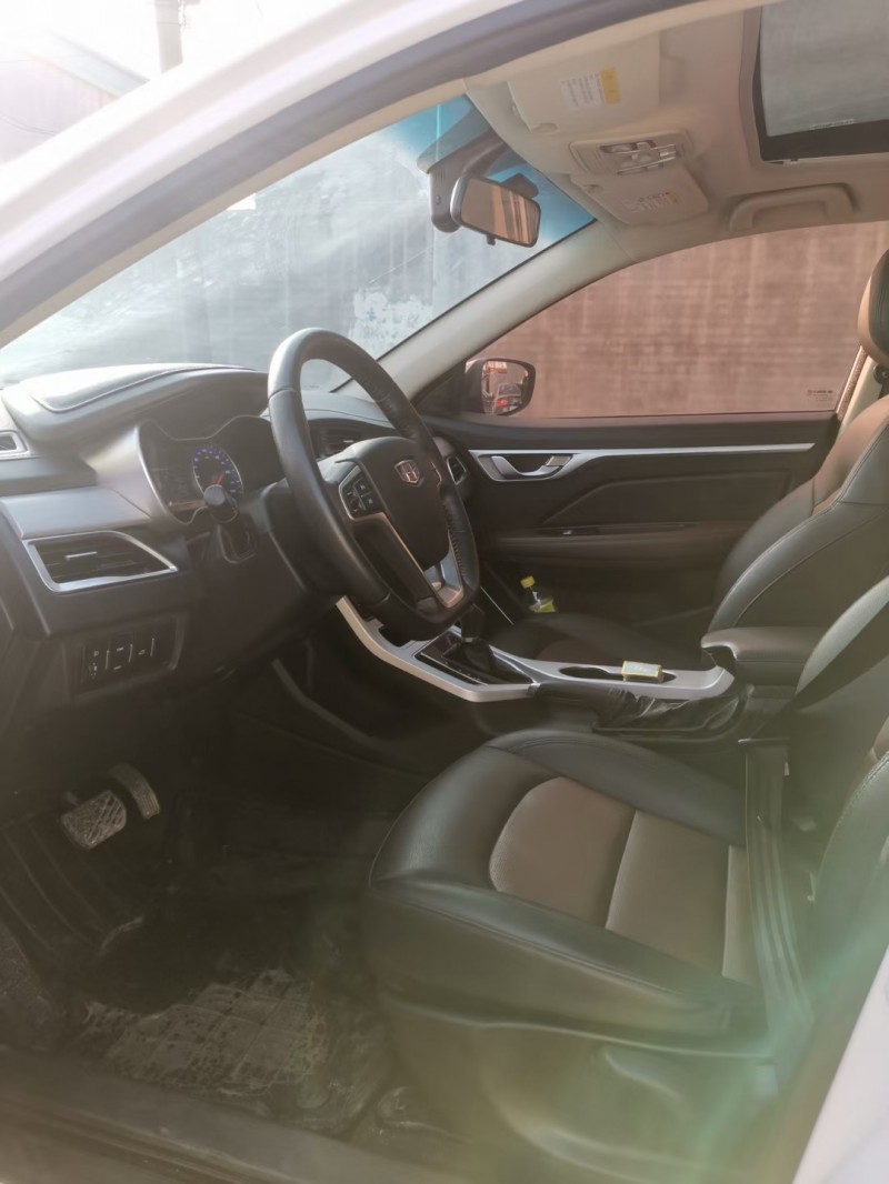 北京18年吉利远景6