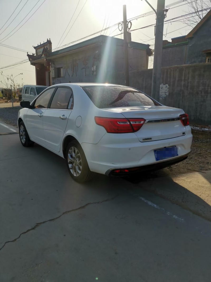 北京18年吉利远景8