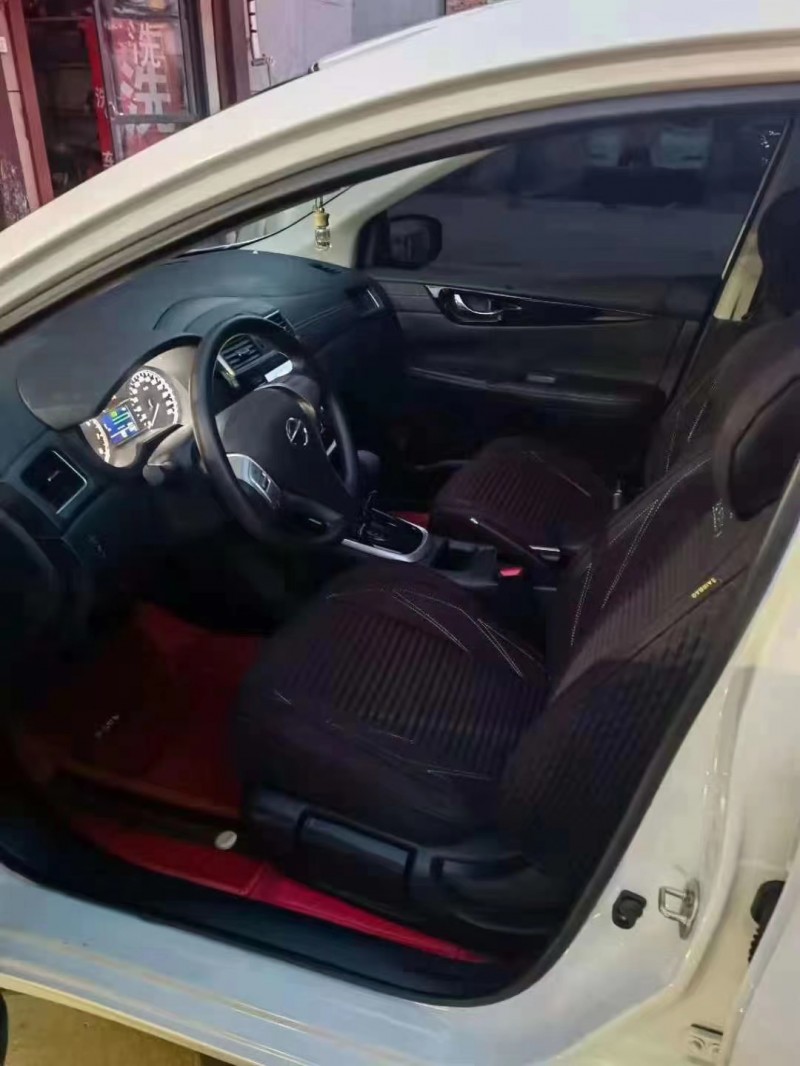 北京20年日产骐达2