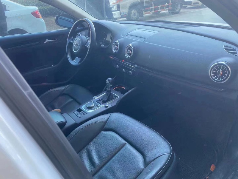 郑州16年奥迪A33