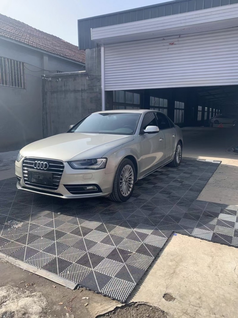 青岛16年奥迪A4L3