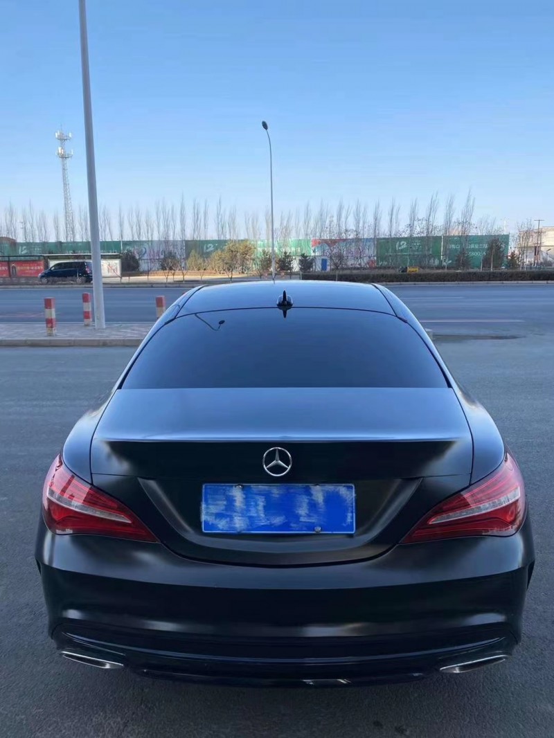 保定18年奔驰CLA9