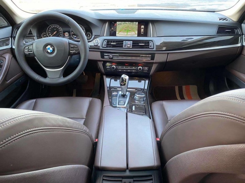 保定17年宝马5系6