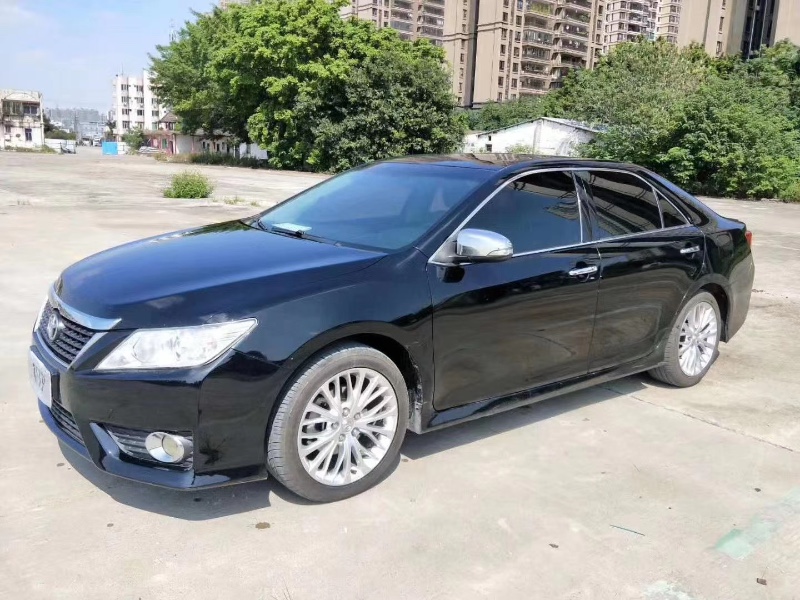 佛山14年丰田凯美瑞3