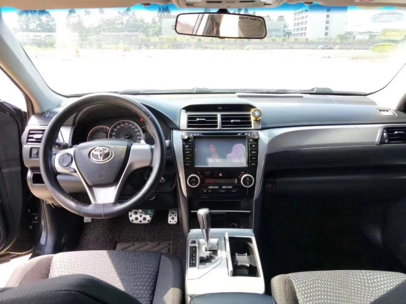 佛山14年丰田凯美瑞6