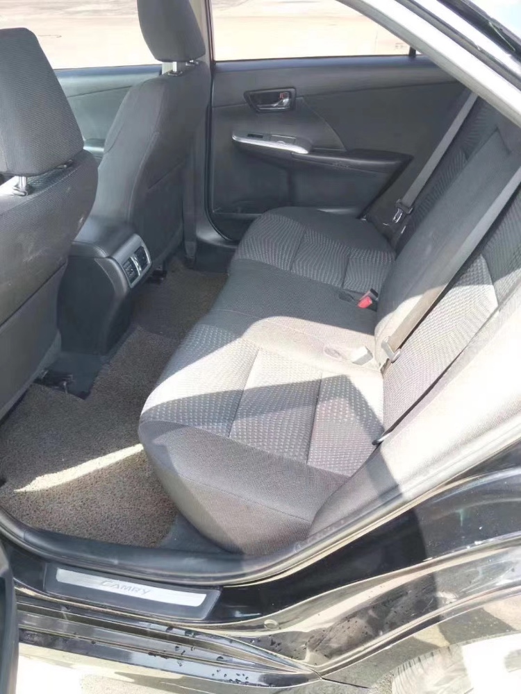 佛山14年丰田凯美瑞7