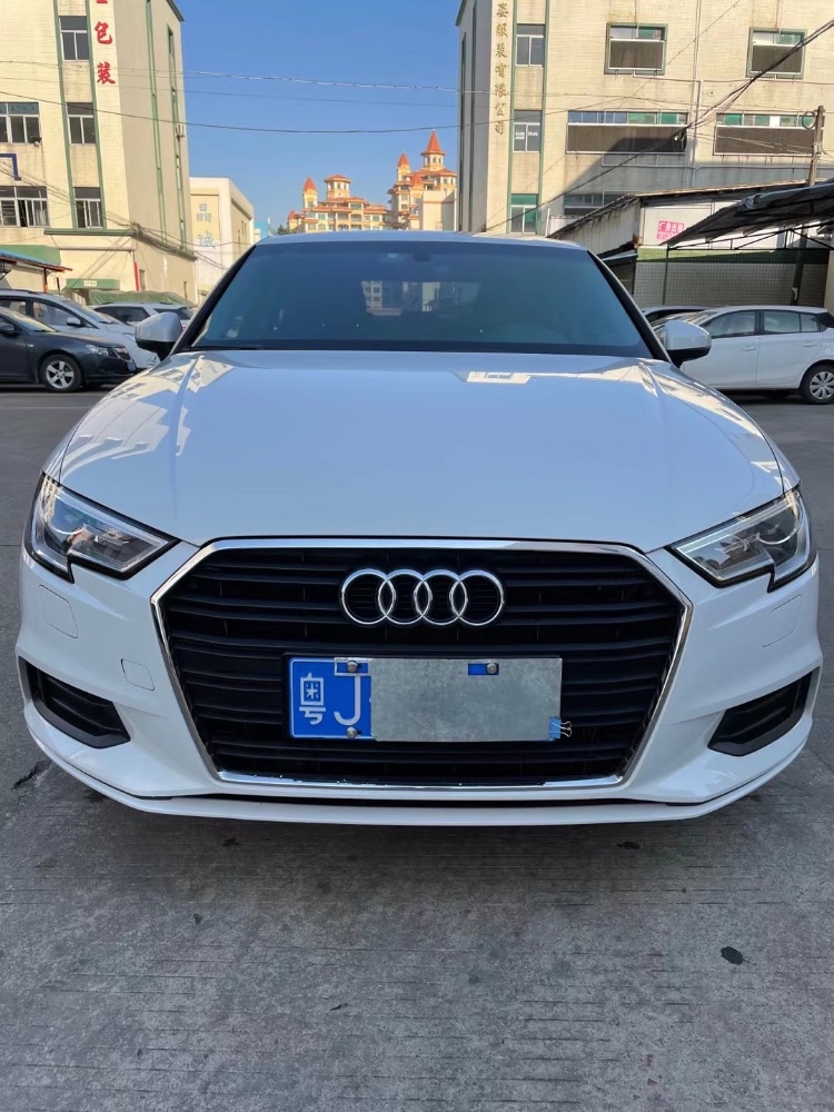 中山17年奥迪A31